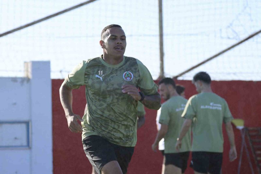 Alanyaspor, Fenerbahçe Maçı Hazırlıklarını Tamamladı