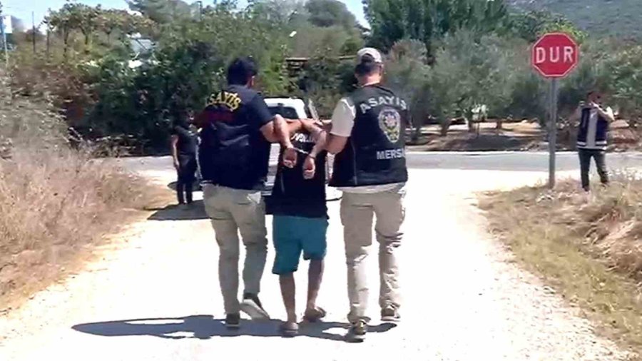 17 Suç, 27 Yıl Hapisle Aranıyordu: ’güvenlik’ Yazılı Kıyafetle Tavuk Çiftliğinde Yakalandı