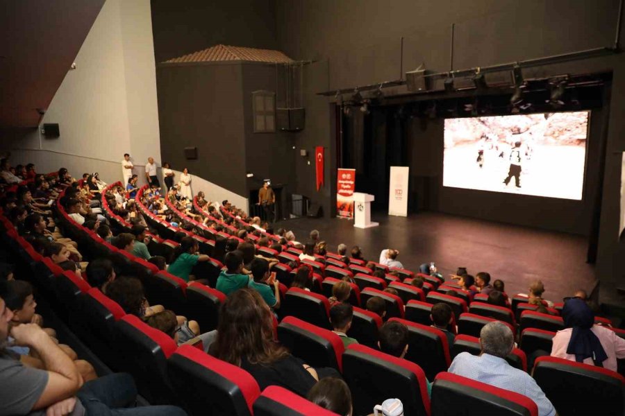 Alanya’nın Kültürel Mirası Yörük Oyunları Geleceğe Taşınıyor