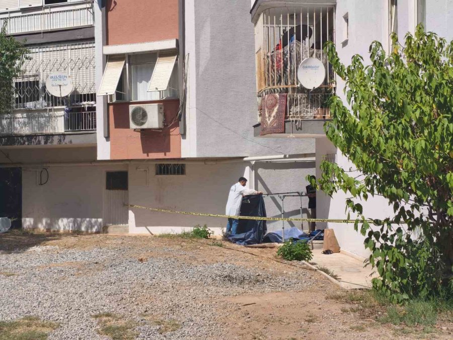 Hayatını Kaybeden Genci Oğlu Sandı