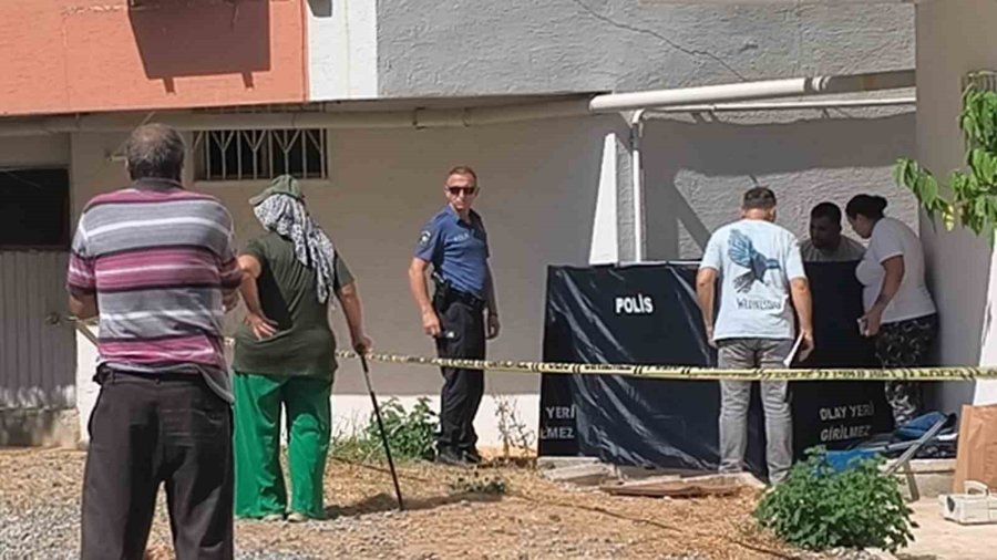 Hayatını Kaybeden Genci Oğlu Sandı