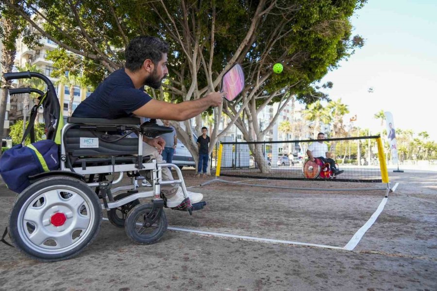 Mersin’de Avrupa Hareketlilik Haftası Spor Ve Yürüyüş Etkinlikleriyle Başladı