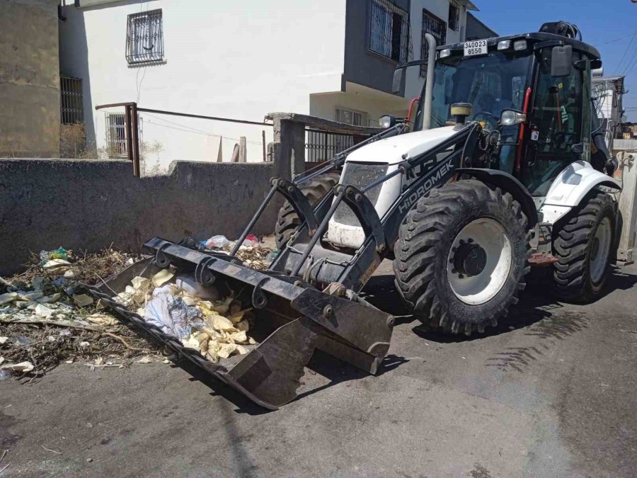 Akdeniz Belediyesinin Mobilya, Tekstil Ve Moloz Atıklarıyla Mücadelesi Sürüyor