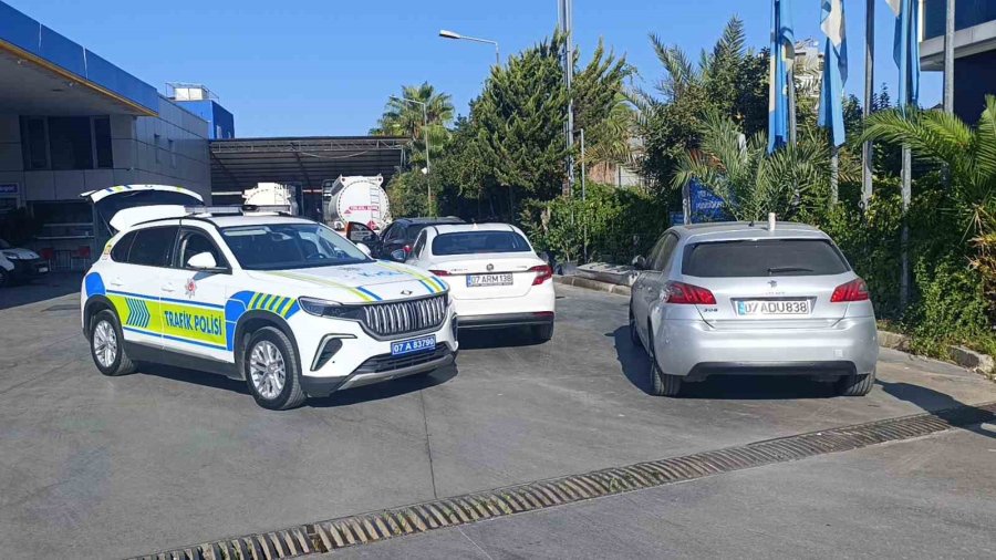 Kaza Sonrası 0,69 Promil Alkollü Çıkan Sürücü: "hastanede Kan Verme Hakkımı Kullanmak İstiyorum"