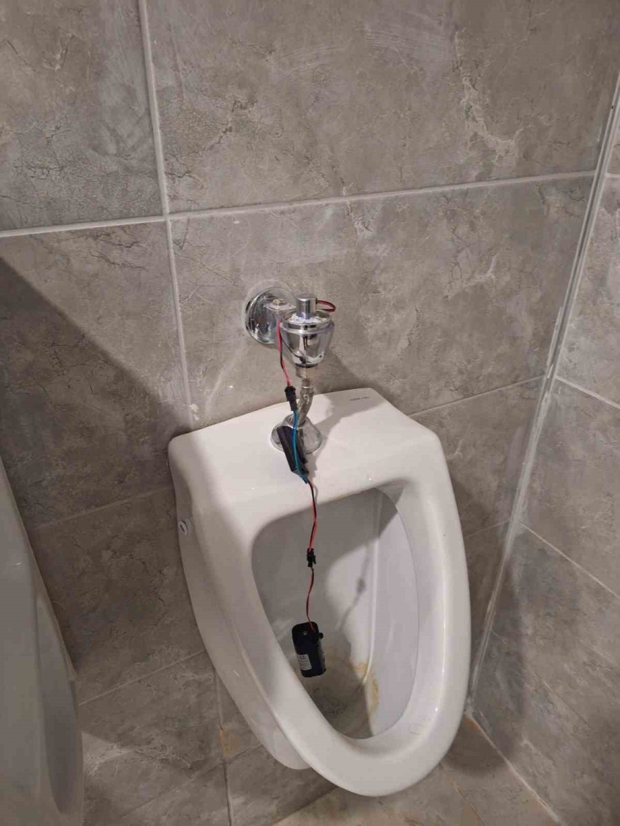 Yenilen Takımın Taraftarı Yeni Stadyuma Böyle Zarar Verdi