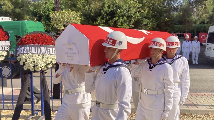 Şehit Uzman Çavuş Son Yolculuğuna Uğurlandı