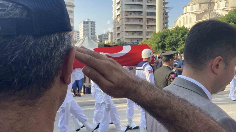 Şehit Uzman Çavuş Son Yolculuğuna Uğurlandı