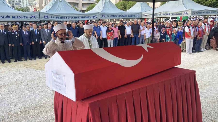 Şehit Uzman Çavuş Son Yolculuğuna Uğurlandı