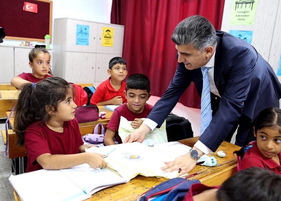 Şener: "güçlü Gelecek, Sağlam Eğitimle Mümkündür"