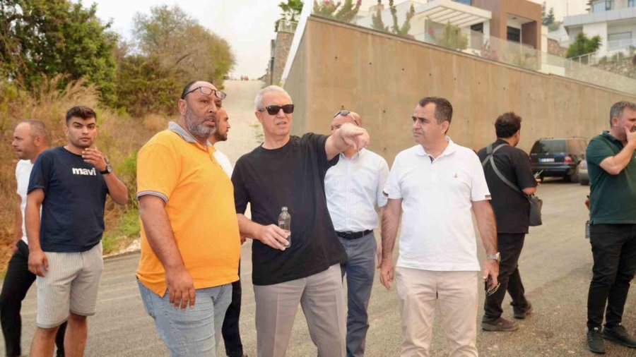 Alanya Belediye Başkanı Özçelik: "yangında İnsan Kaybımızın Olmaması Sevindirici"