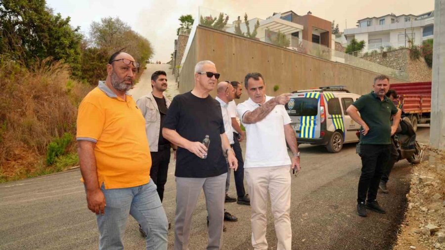 Alanya Belediye Başkanı Özçelik: "yangında İnsan Kaybımızın Olmaması Sevindirici"