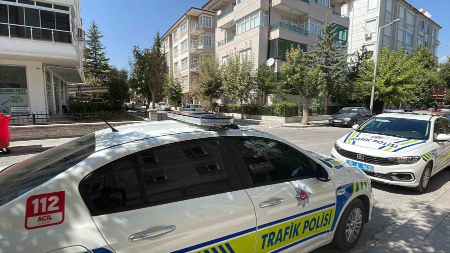 Karaman’da Motosikletten Düşen Çocuk Yaralandı