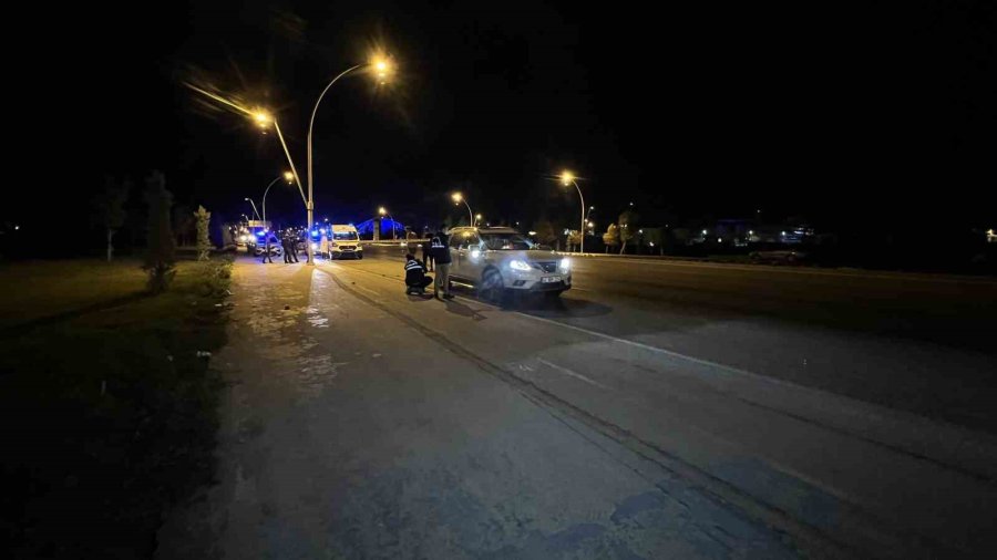 Konya’da Bulunduğu Aracın Önü Kesilerek Silahlı Saldırıya Uğrayan Kişi Ağır Yaralandı