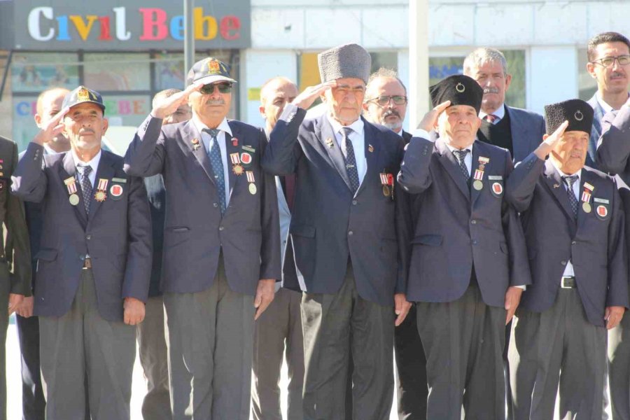 Karapınar’da Gaziler Günü Törenle Kutlandı