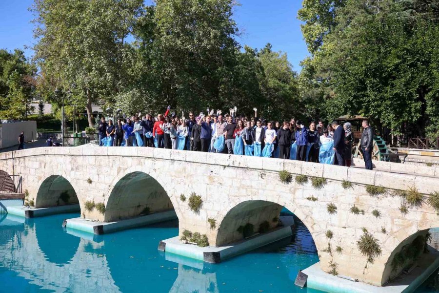 Meram’da Çevre Farkındalığı Yürüyüşü