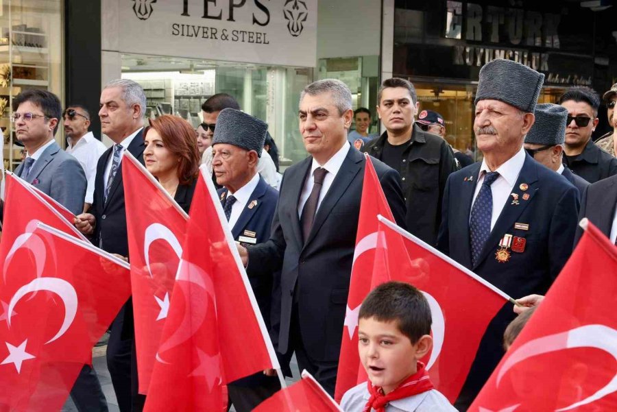 Mersin’de 19 Eylül Gaziler Günü Coşkuyla Kutlandı