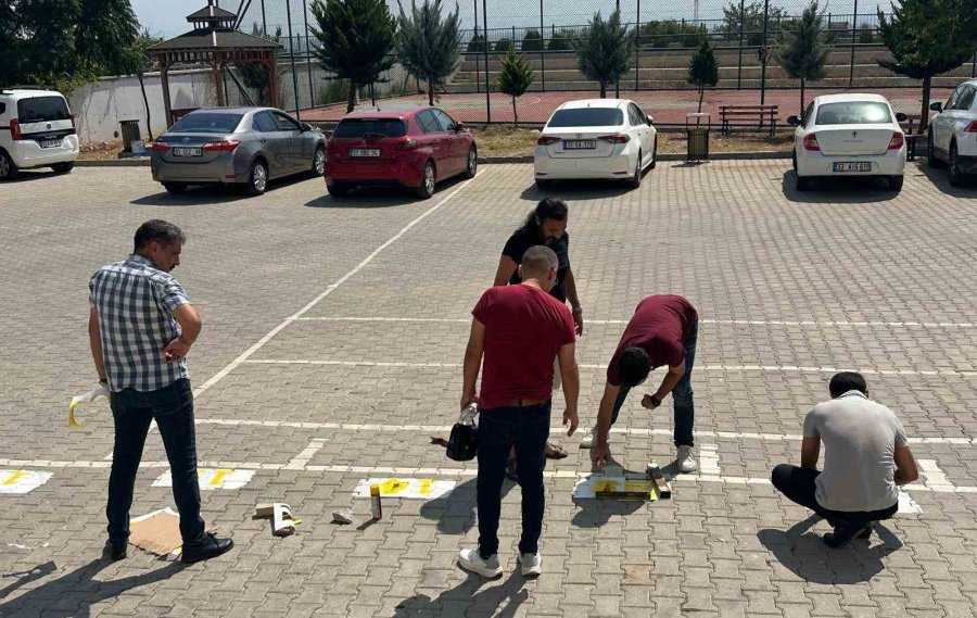 Okullarını El Ele Vererek Yenilediler