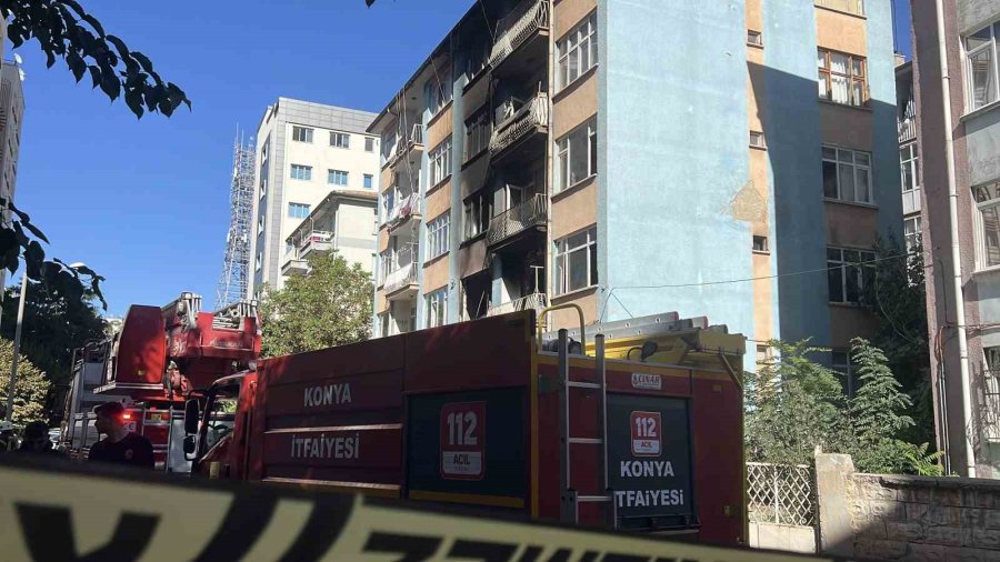 Apartmanda Çıkan Yangından 13 Kişi Etkilendi