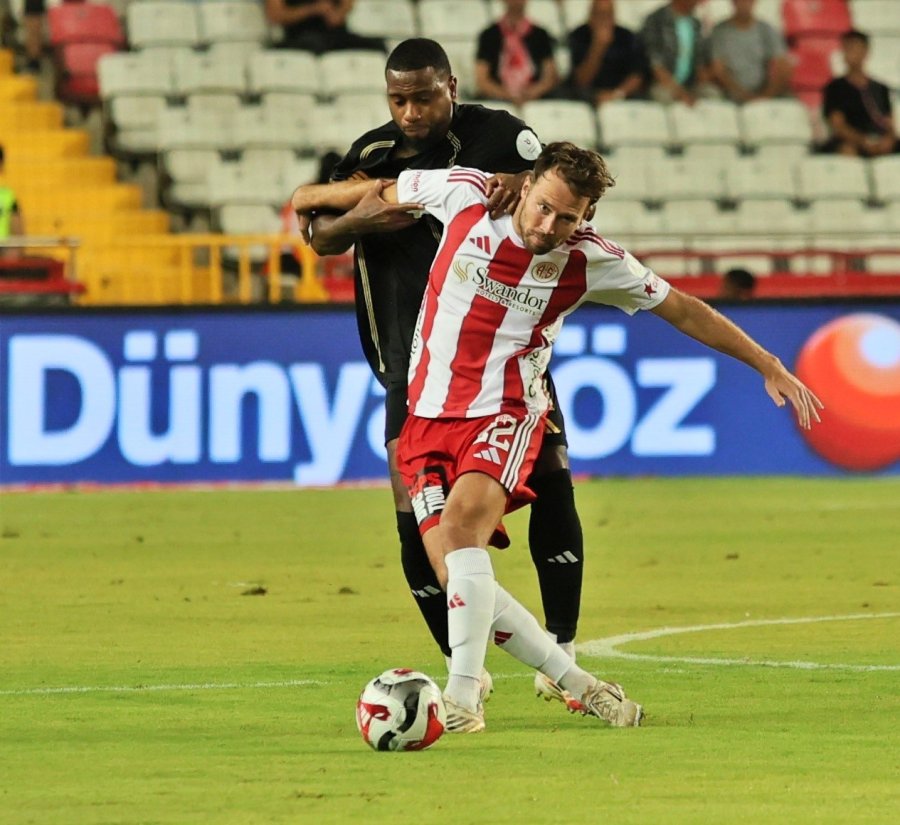 Trendyol Süper Lig: Antalyaspor: 0 - Kayserispor: 0 (ilk Yarı)