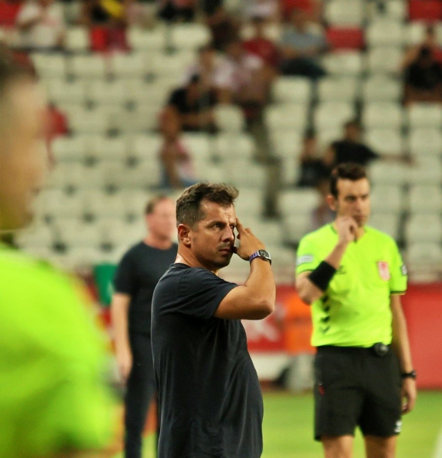 Trendyol Süper Lig: Antalyaspor: 0 - Kayserispor: 0 (ilk Yarı)