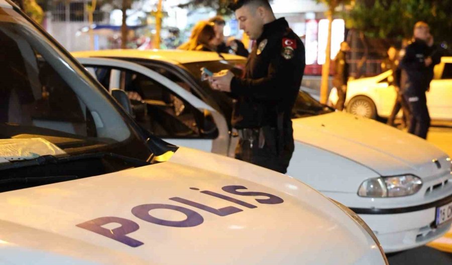 Aksaray’da Asayiş Ve Trafik Uygulamaları Aralıksız Sürüyor