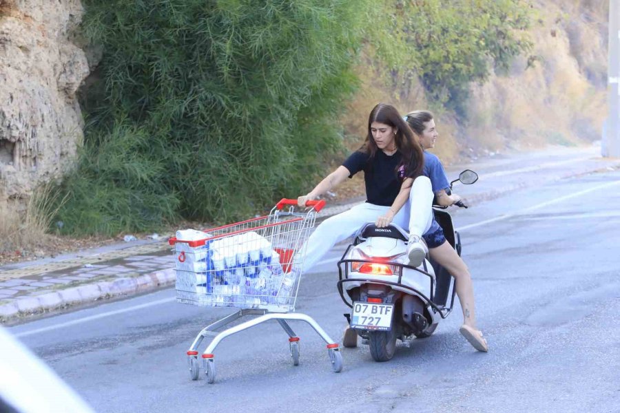 Aksu’daki Yangın Kontrol Altına Alındı