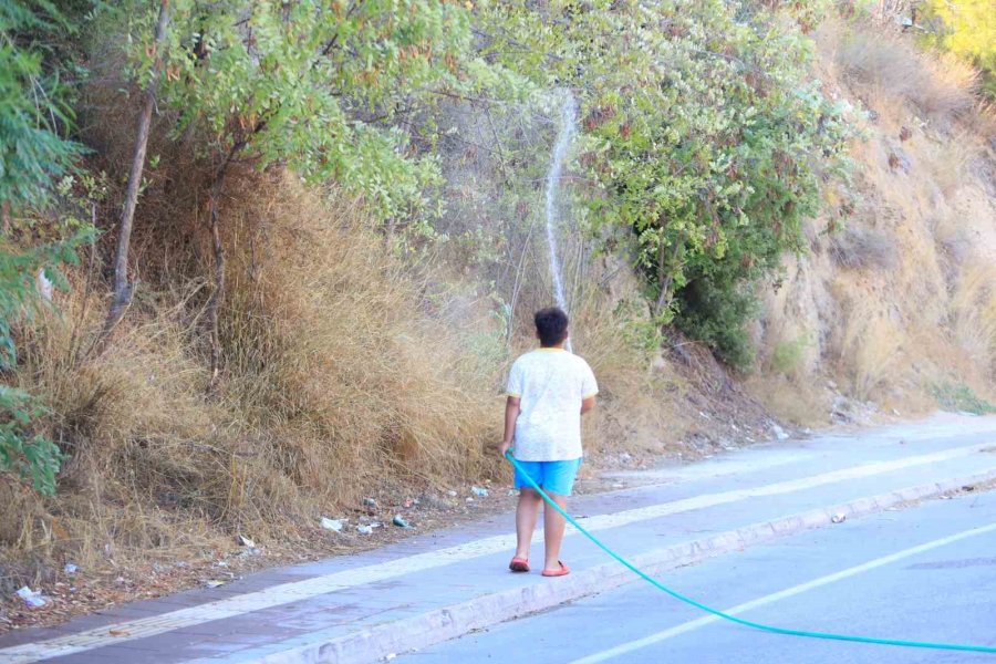 Aksu’daki Yangın Kontrol Altına Alındı