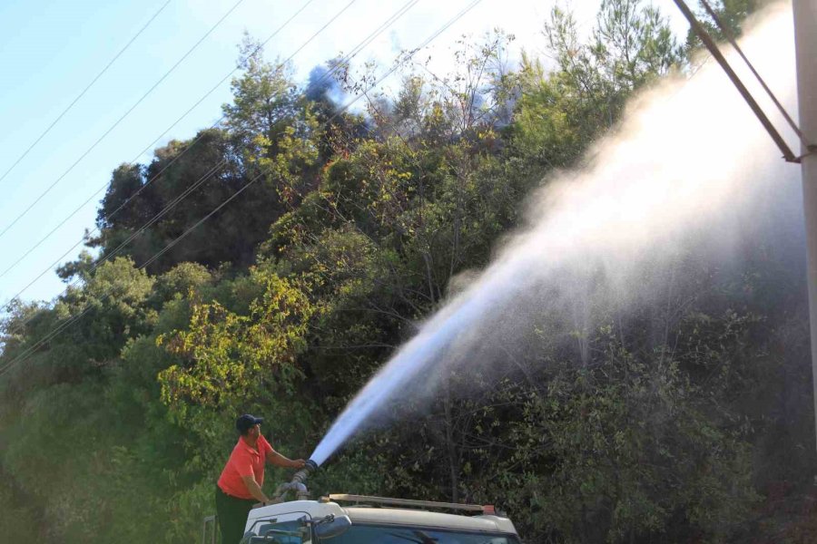 Aksu’daki Yangın Kontrol Altına Alındı