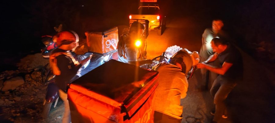 Antalya’daki Yangınlarda Motokuryelerden Ücretsiz Lojistik Destek