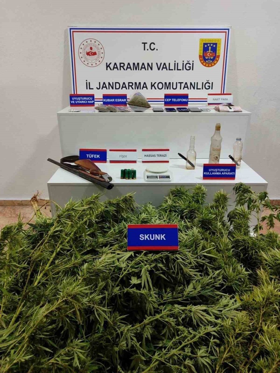 Karaman’da 27 Bin 500 Adet Makaron Ele Geçirdi