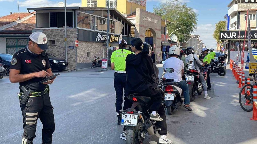 Karaman’da Polisin Motosiklet Denetimleri Devam Ediyor