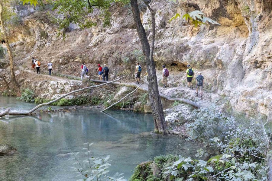Mersin’de Avrupa Hareketlilik Haftasında ’tarihi Kilikya Yolu Yürüyüşü’