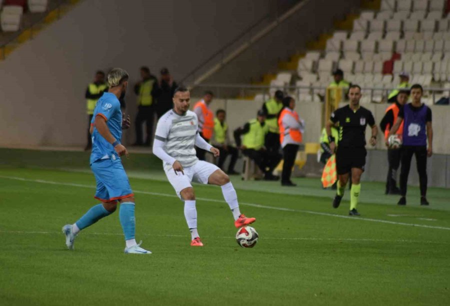 Tff 2. Lig: Karaman Fk: 1 - İskenderunspor: 3