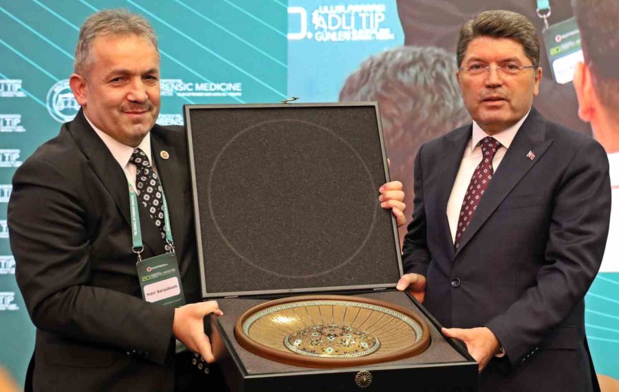 Bakan Tunç: "gazze’deki Soykırım Uluslararası Mahkemelerin İnandırıcılığını Kaybettiğini Bütün Dünyaya Göstermiş Durumda"