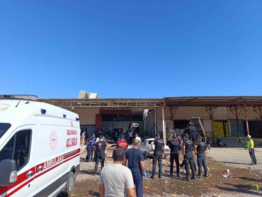 Demre’de Toptancı Halinde Patlama: 1 Ölü, 3 Yaralı