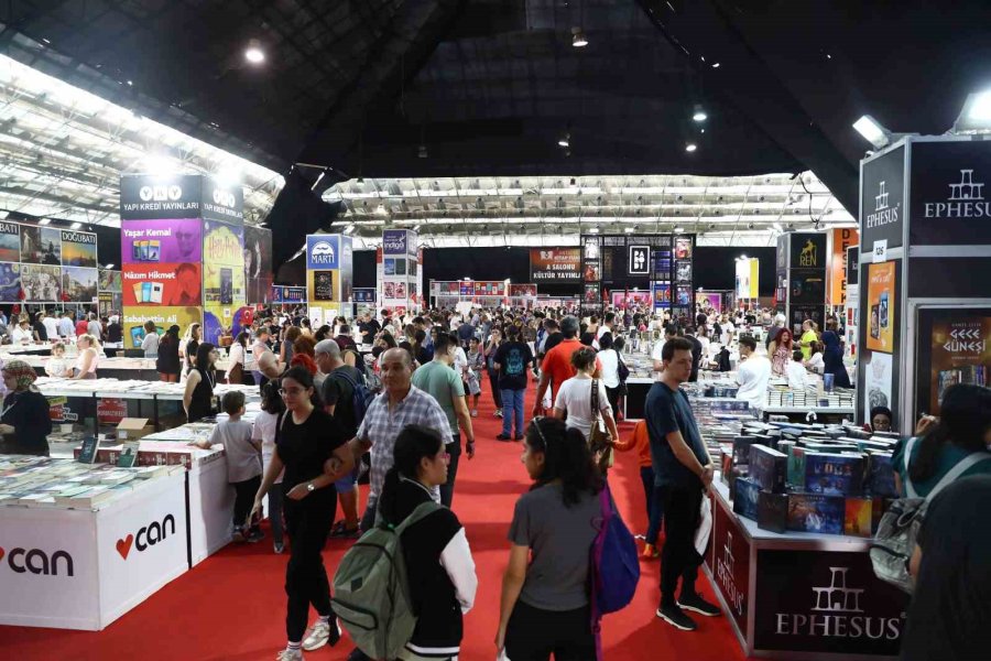 15. Antalya Kitap Fuarı 3 Ekim’de Başlıyor