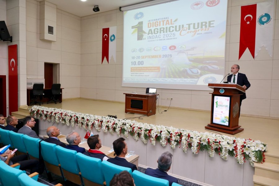 Dijital Tarımın Geleceği Niğde’de Masaya Yatırıldı