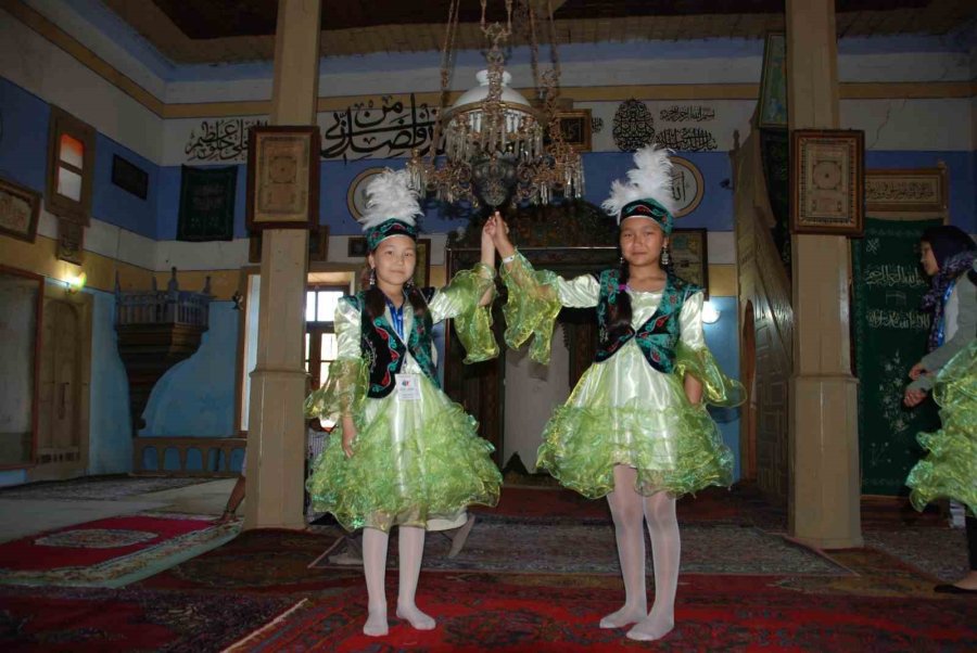 Restorasyonu Tamamlanan Tarihi Sarıhacılar Camisi Emanet Eserlerini Bekliyor