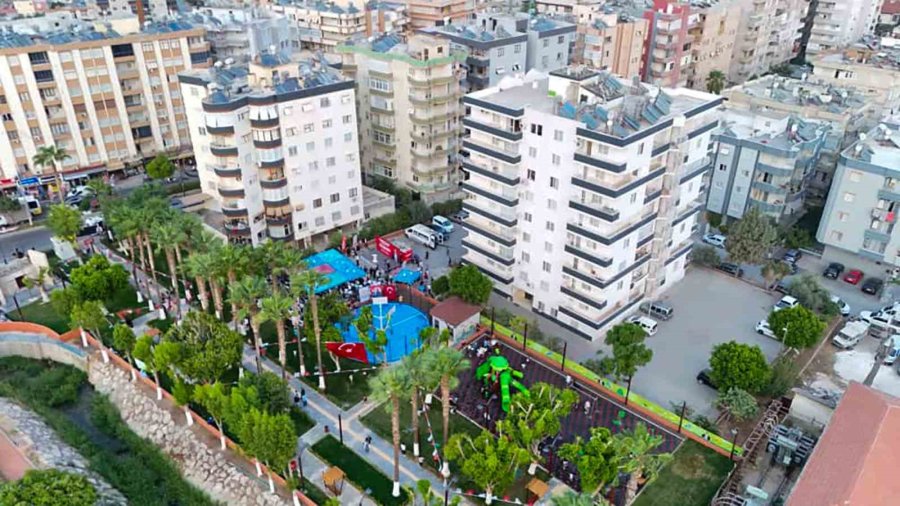 Tarsus’ta Yeni Park Açıldı