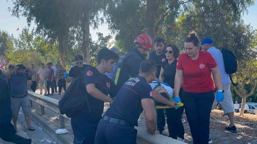 Alanya’da Midibüslerin Çarpıştığı Kazada 15 Yaralıdan 2’sinin Durumu Ciddiyetini Koruyor