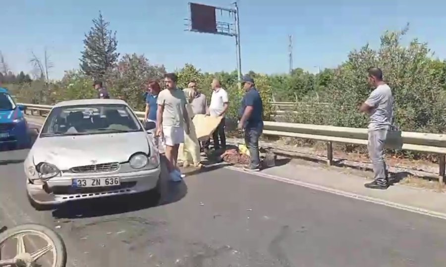 Manavgat’ta Motosiklet İle Otomobil Çarpıştı: 2 Yaralı
