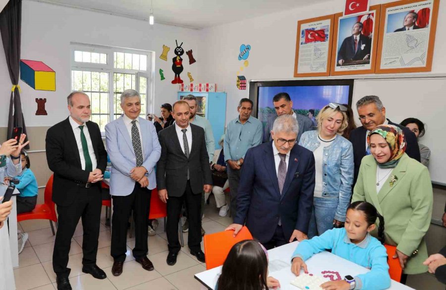 ’zeka Oyunları Sınıfı’ İle İlkokul Öğrencileri Zihinlerini Geliştirecek