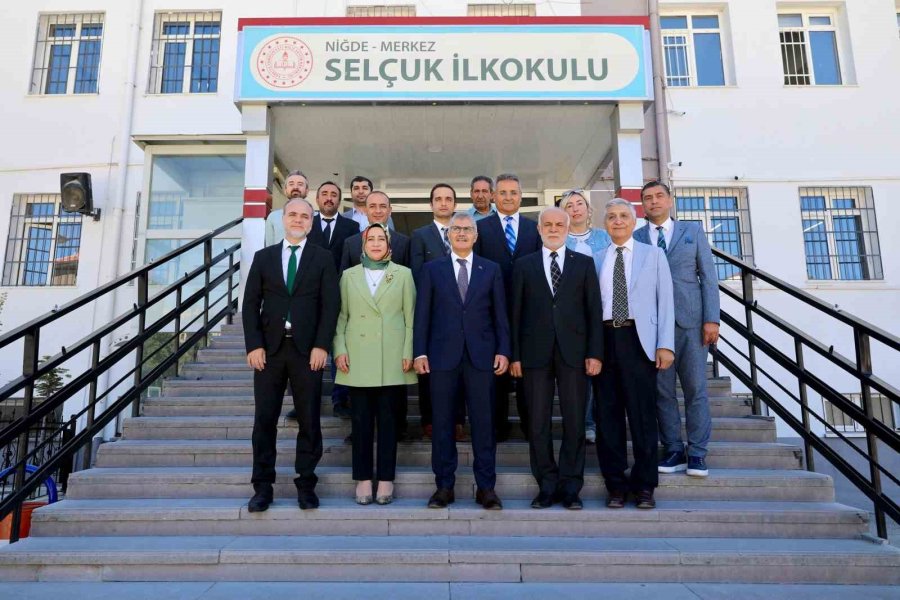 ’zeka Oyunları Sınıfı’ İle İlkokul Öğrencileri Zihinlerini Geliştirecek