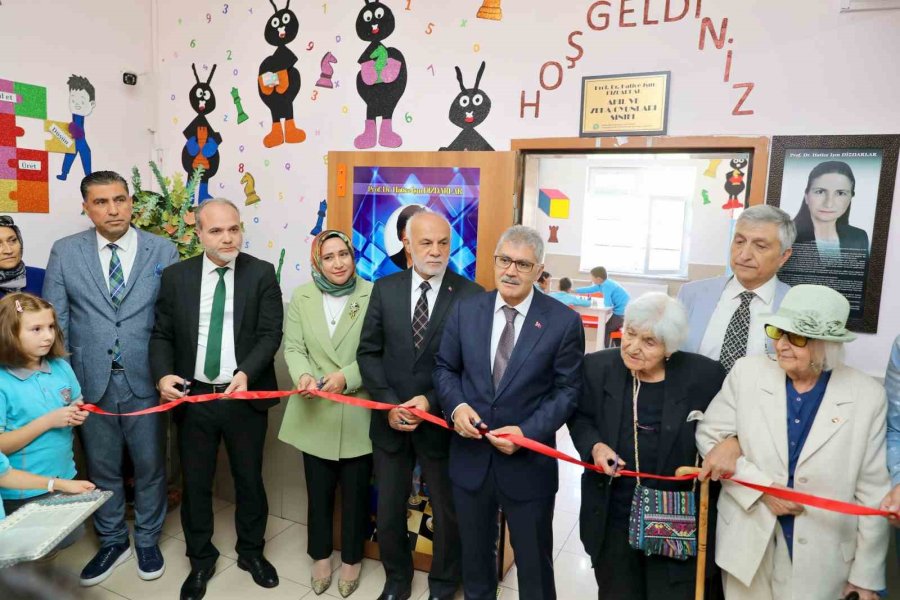 ’zeka Oyunları Sınıfı’ İle İlkokul Öğrencileri Zihinlerini Geliştirecek