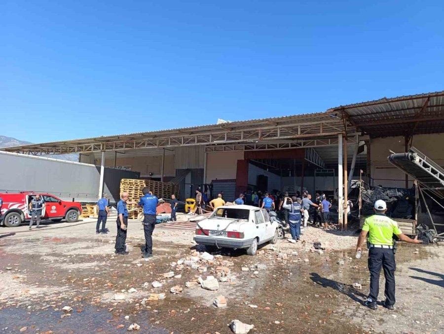 Antalya’da 1 Kişinin Ölümü 3 Kişinin Yaralandığı Toptancı Halindeki Patlamada İşletme Sahibi Tutuklandı