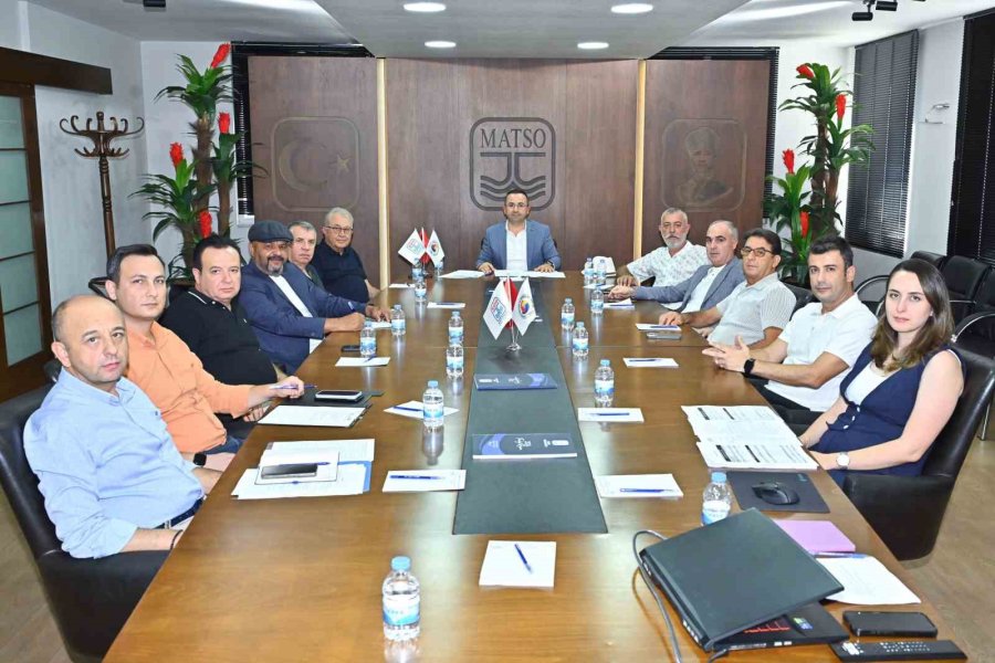 Başkan Güngör: "manavgat Ekonomisini Çeşitlendirmek İçin Çaba Gösteriyoruz"