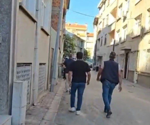 Cezaevi Firarisinin Yakalandığı Anlar Kameraya Yansıdı