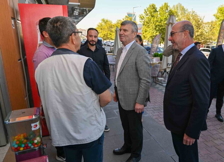 Başkan Pekyatırmacı Ve Milletvekili Akyürek Selçuklu’da Esnaf Ve Saha Gezisi Gerçekleştirdi