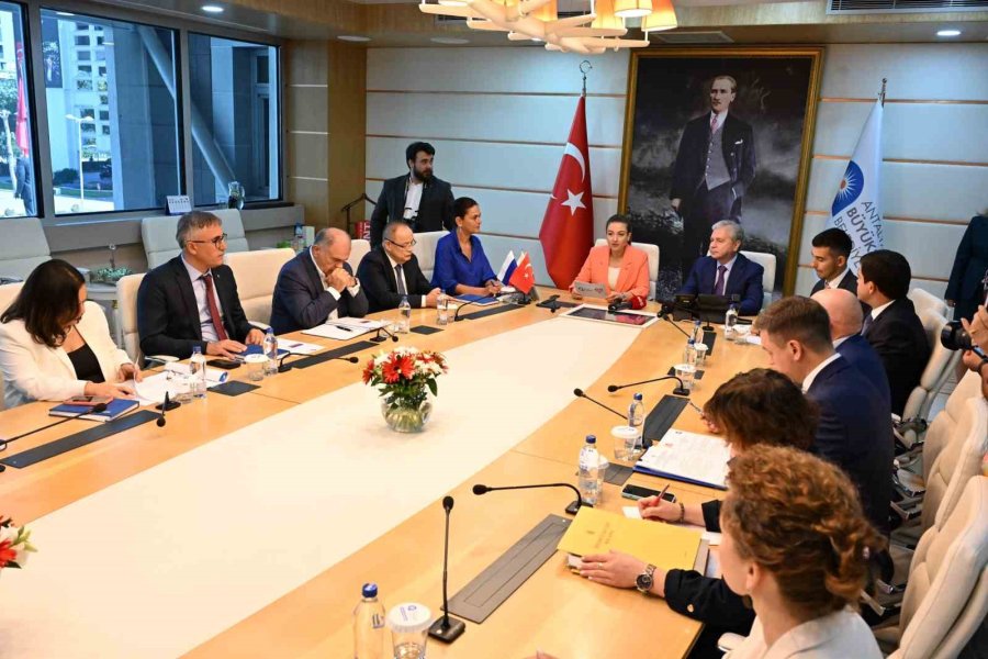 Antalya-moskova Hattında Stratejik Buluşma: "ortaklığımız Yeni Aşamaya Geçiyor"