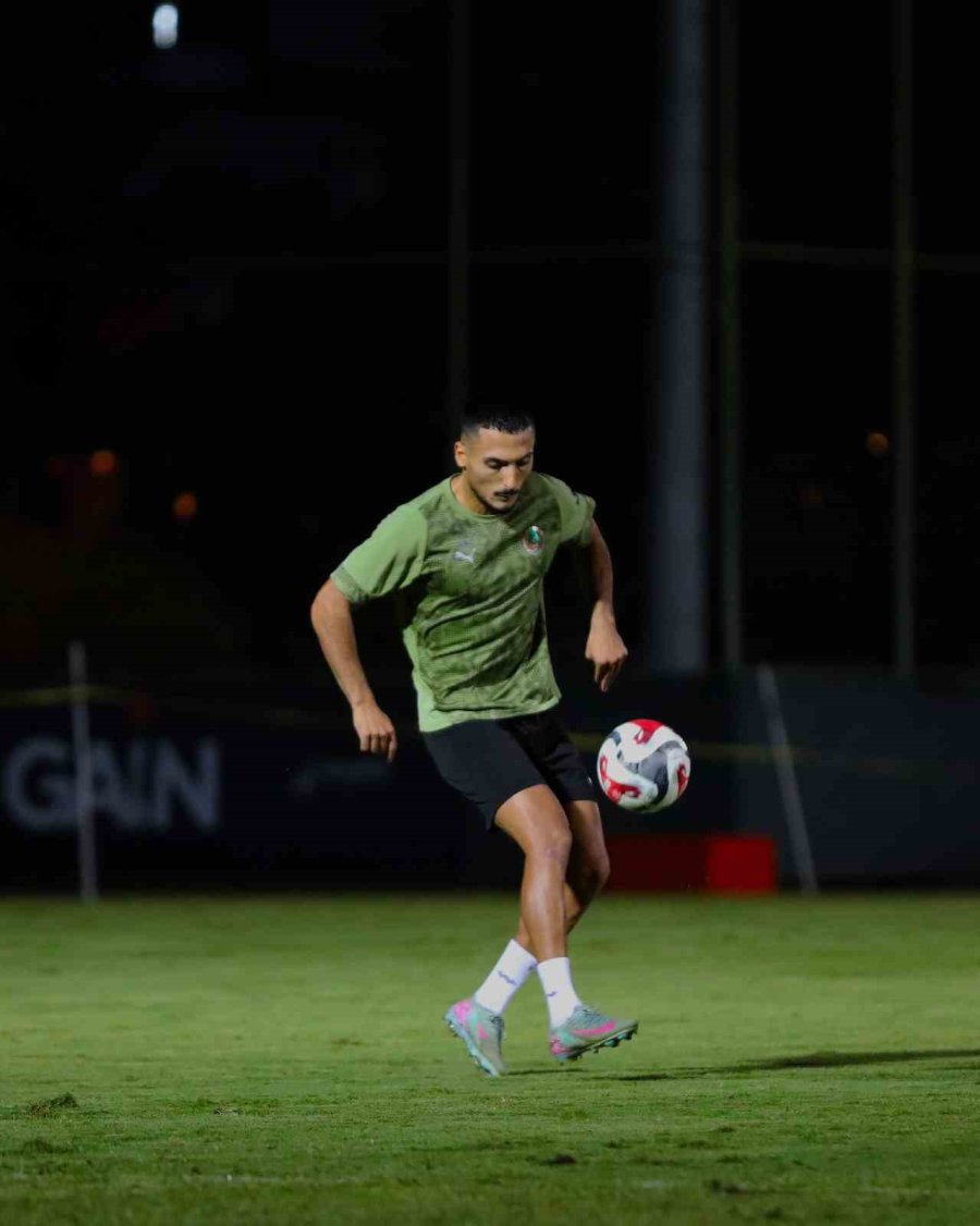 Alanyaspor, Galatasaray Maçı Hazırlıklarını Tamamladı